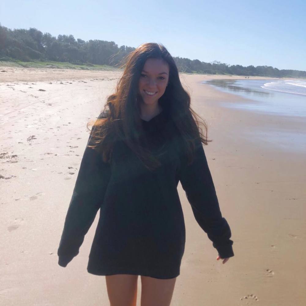 Meet your Posher, Chloe